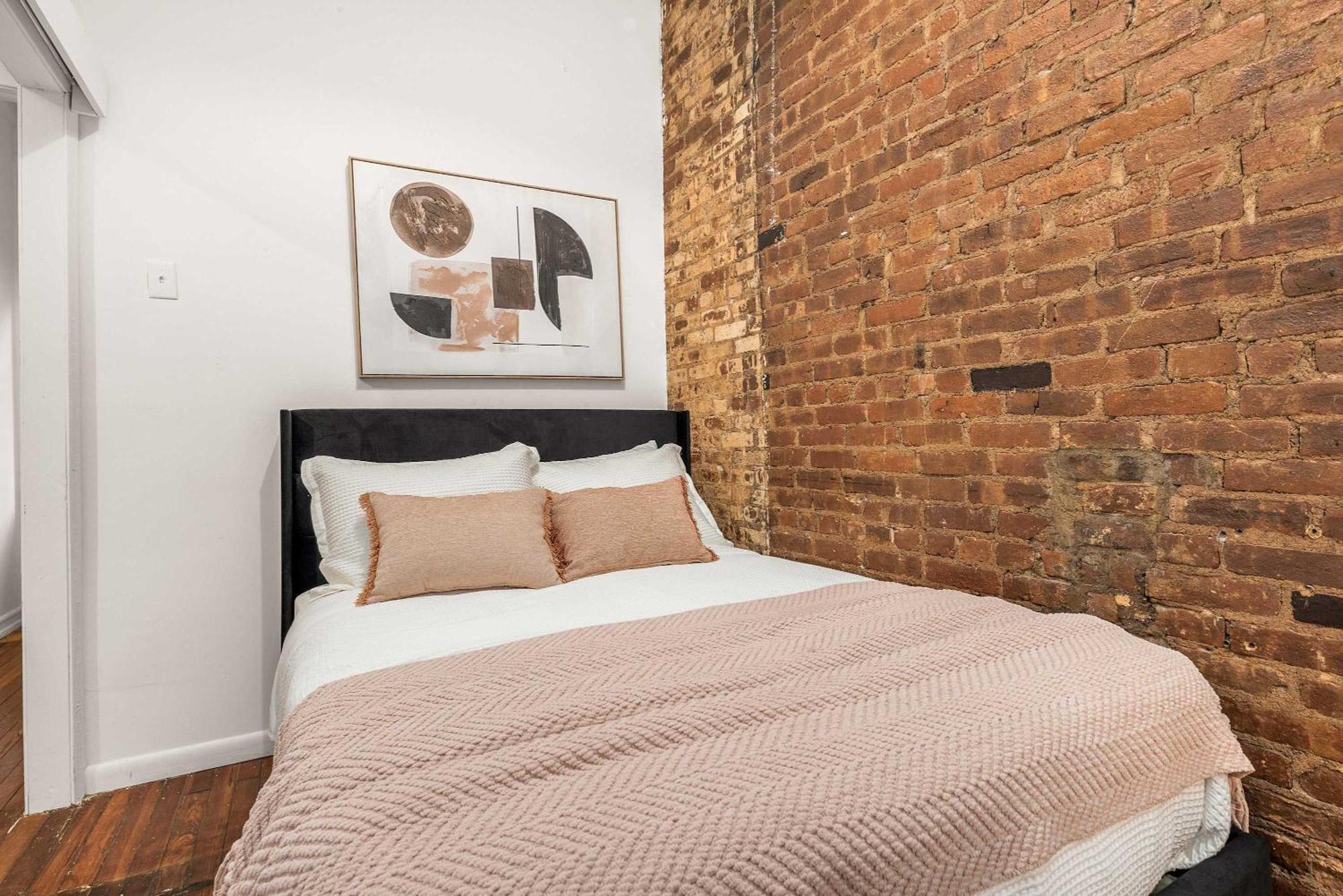 Stylish & Cozy 3-bedroom In East Village Appartamento